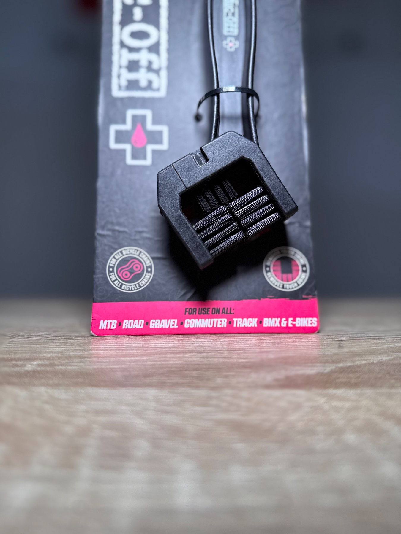 CEPILLO MUC-OFF - Limpiador de Cadena 2